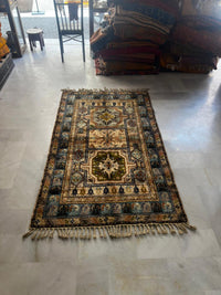 Handknotted Wool Rug — Dual Medallion Field with Slate Blue Floral Border
