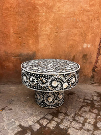 Mother of Pearl Inlaid Round Coffee Table — Ebony Ground with Floral Arabesque Vine